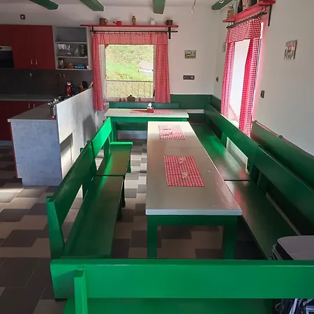 Paradni * Семили